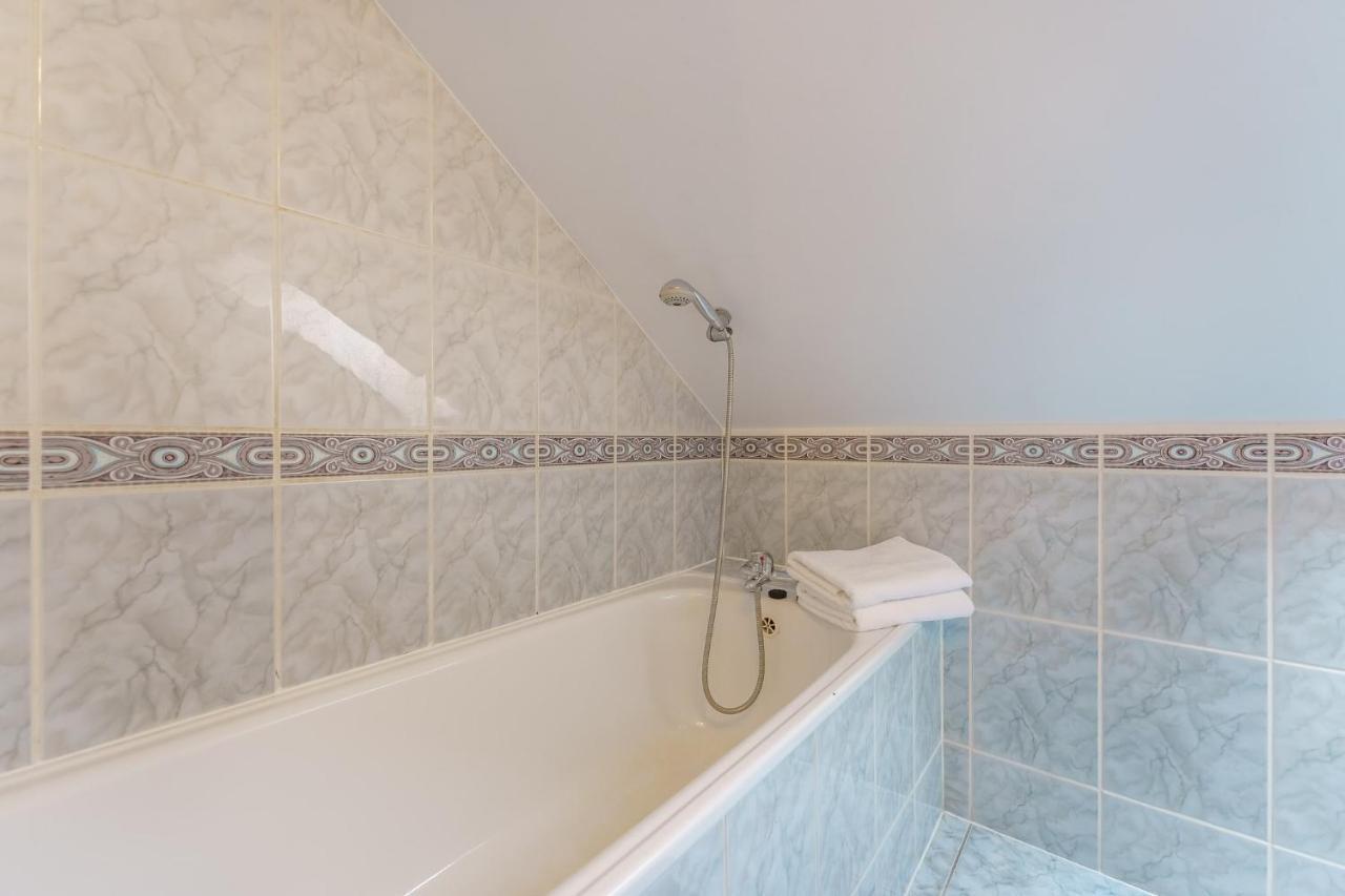 Klimatyczny Apartament Przy Bulwarze Optima Apartment Kolobrzeg Exterior photo